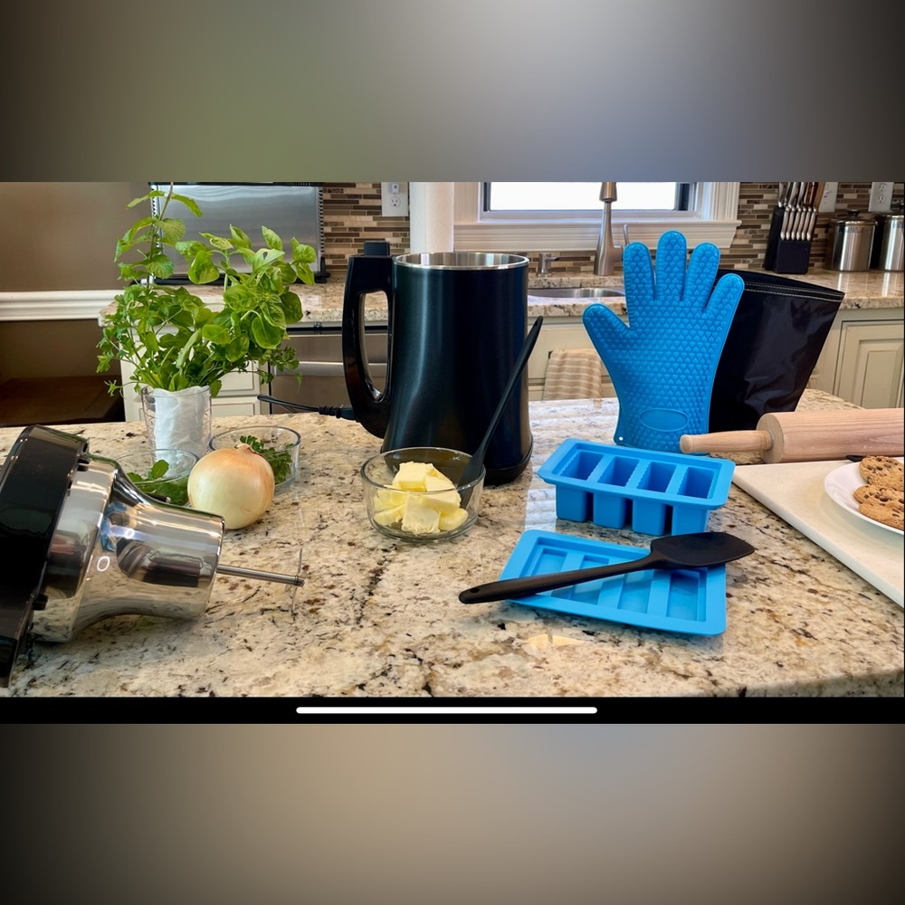 Herbal Infuser EASILY MAKE YOUR OWN HERB INFUSED FOOD, BUTTER, OIL & MORE